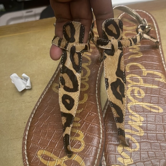 Sandals Leopard 🐆 - Picture 2 of 3